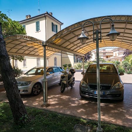 Villa Bellini Room&Breakfast Порто Гарибалди Екстериор снимка