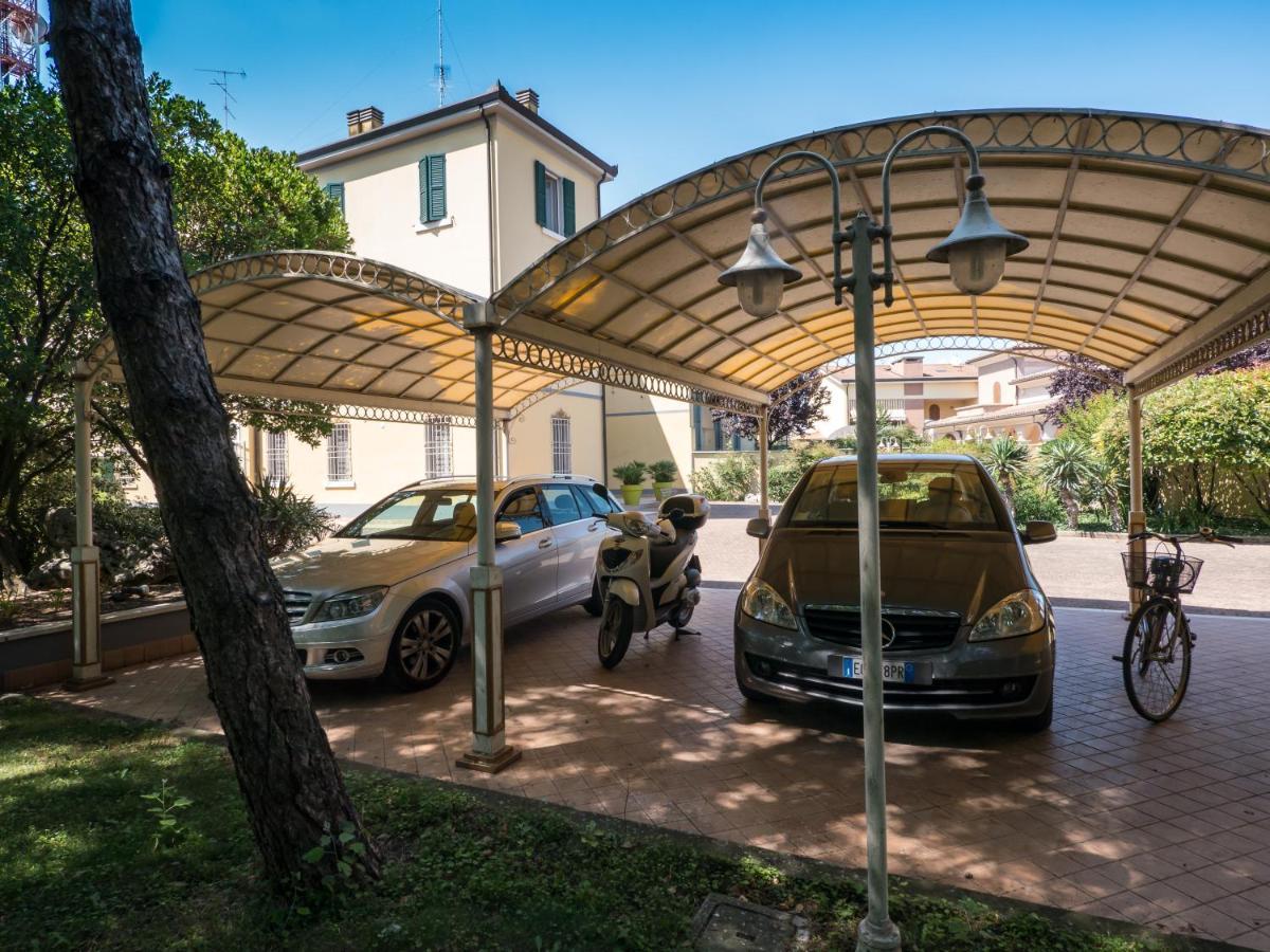 Villa Bellini Room&Breakfast Порто Гарибалди Екстериор снимка
