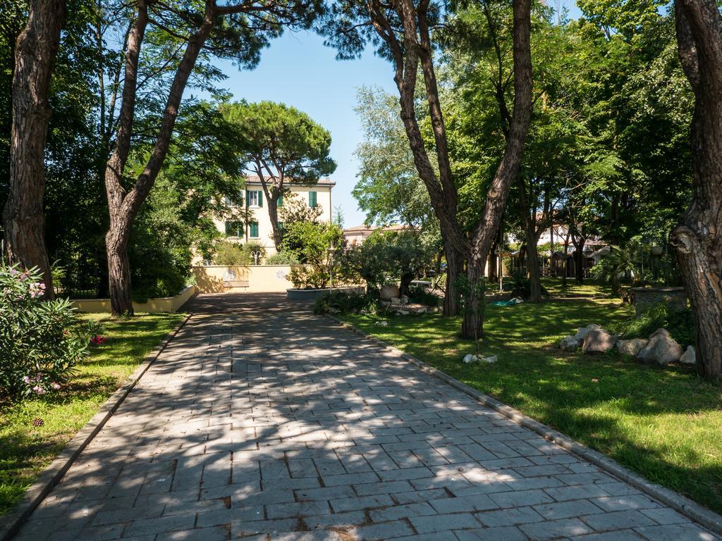 Villa Bellini Room&Breakfast Порто Гарибалди Екстериор снимка