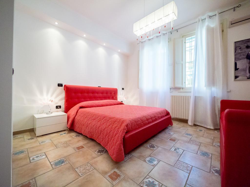 Villa Bellini Room&Breakfast Порто Гарибалди Стая снимка